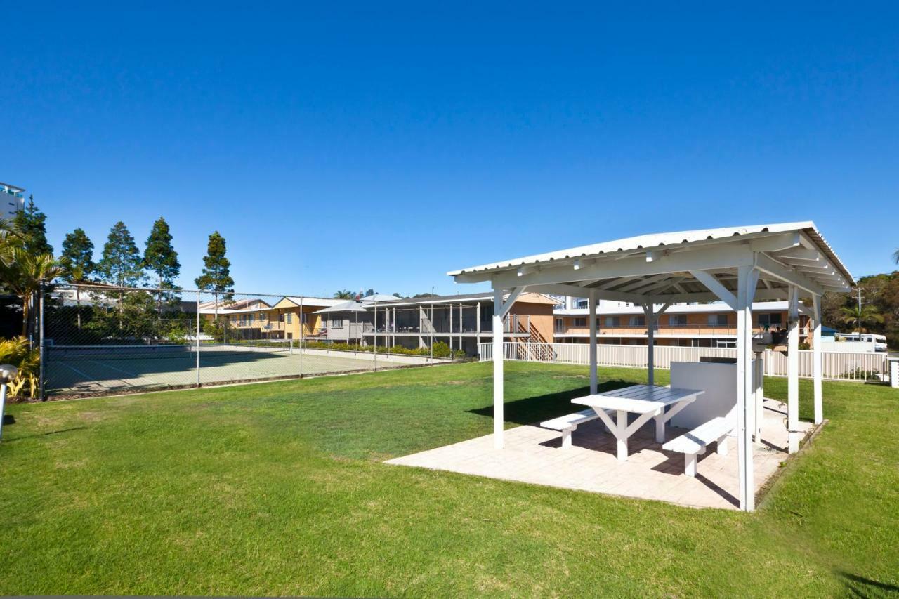 Meridian Tower Kirra Beach Coolangatta Exterior photo